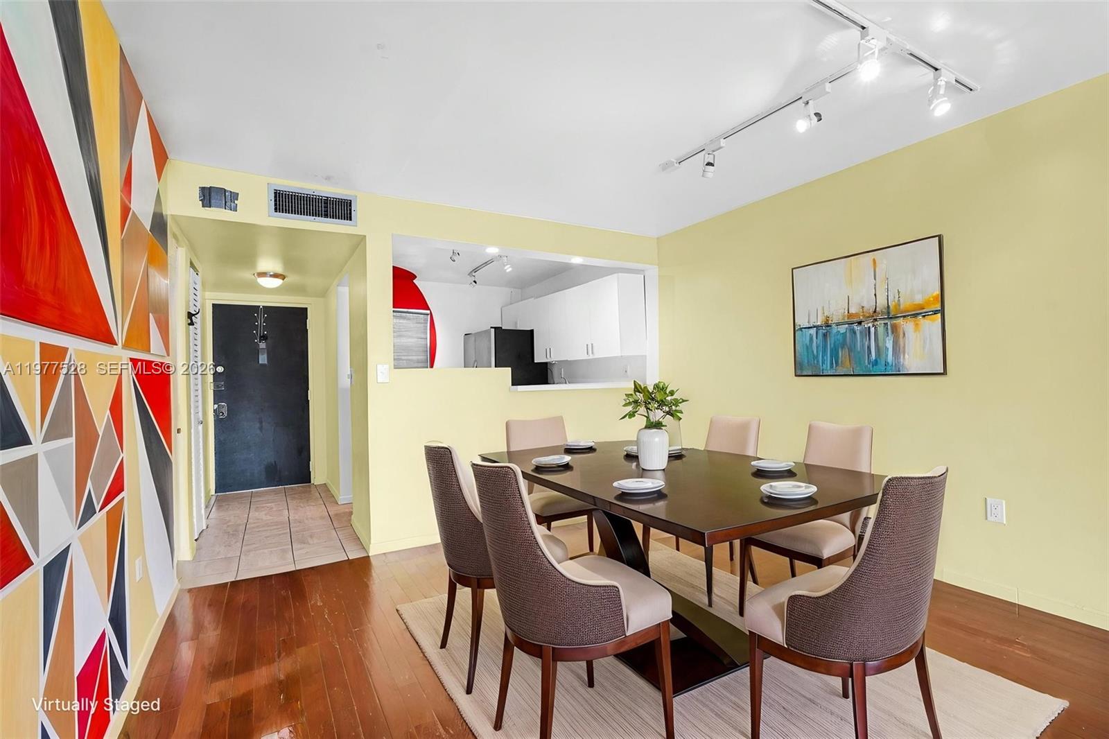 Eastview Villas - Residential