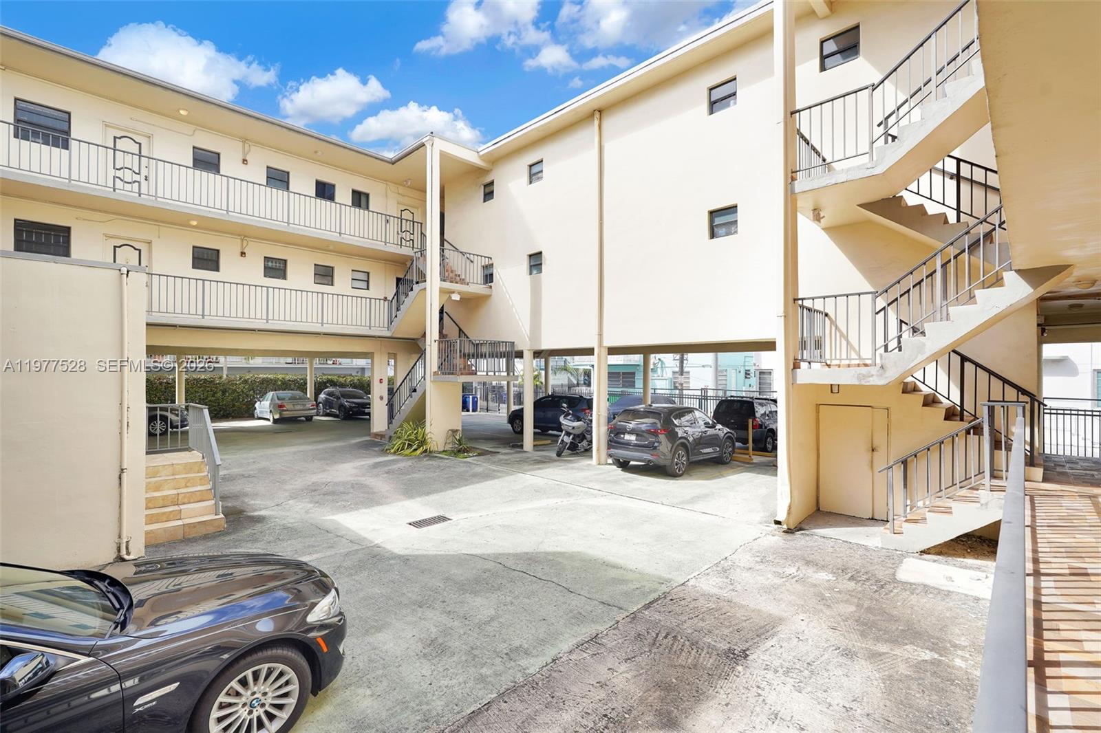 Eastview Villas - Residential