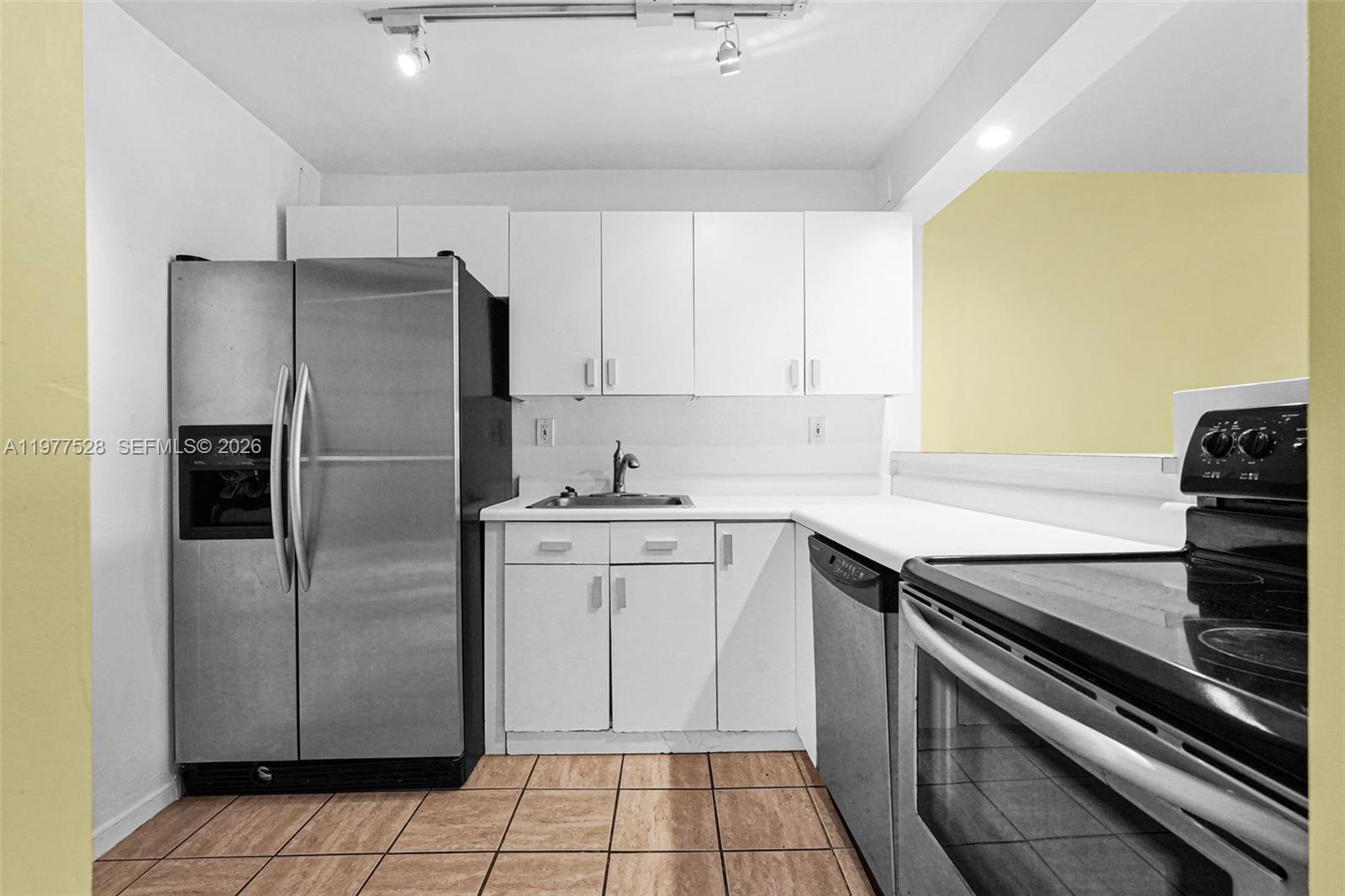 Eastview Villas - Residential