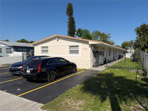 15961 NE 18th Pl North Miami Beach FL 33162