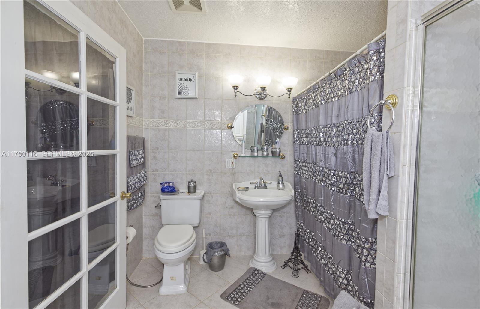 WESTWOOD LAKE 10TH ADDN - Residential