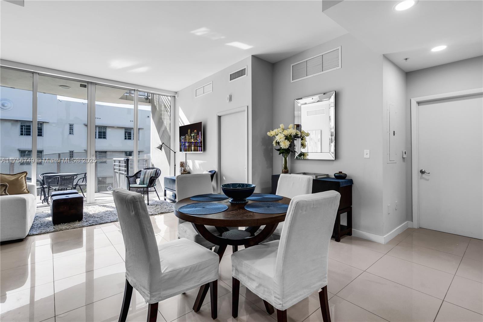 ARTEPARK SOUTH CONDO - Residential Lease