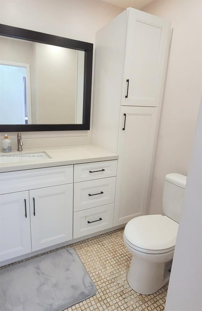 OLYMPUS CONDO PHASE - Residential