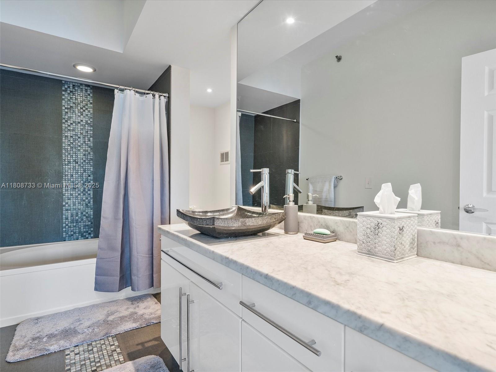 VILLAGE BY THE BAY CONDO - Residential Lease