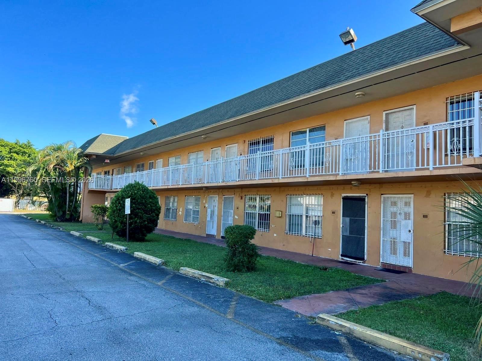 NEW WORLD CONDO APTS III - Residential