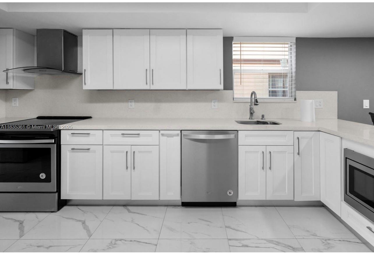 OASIS EN MANGO HILL CONDO - Residential