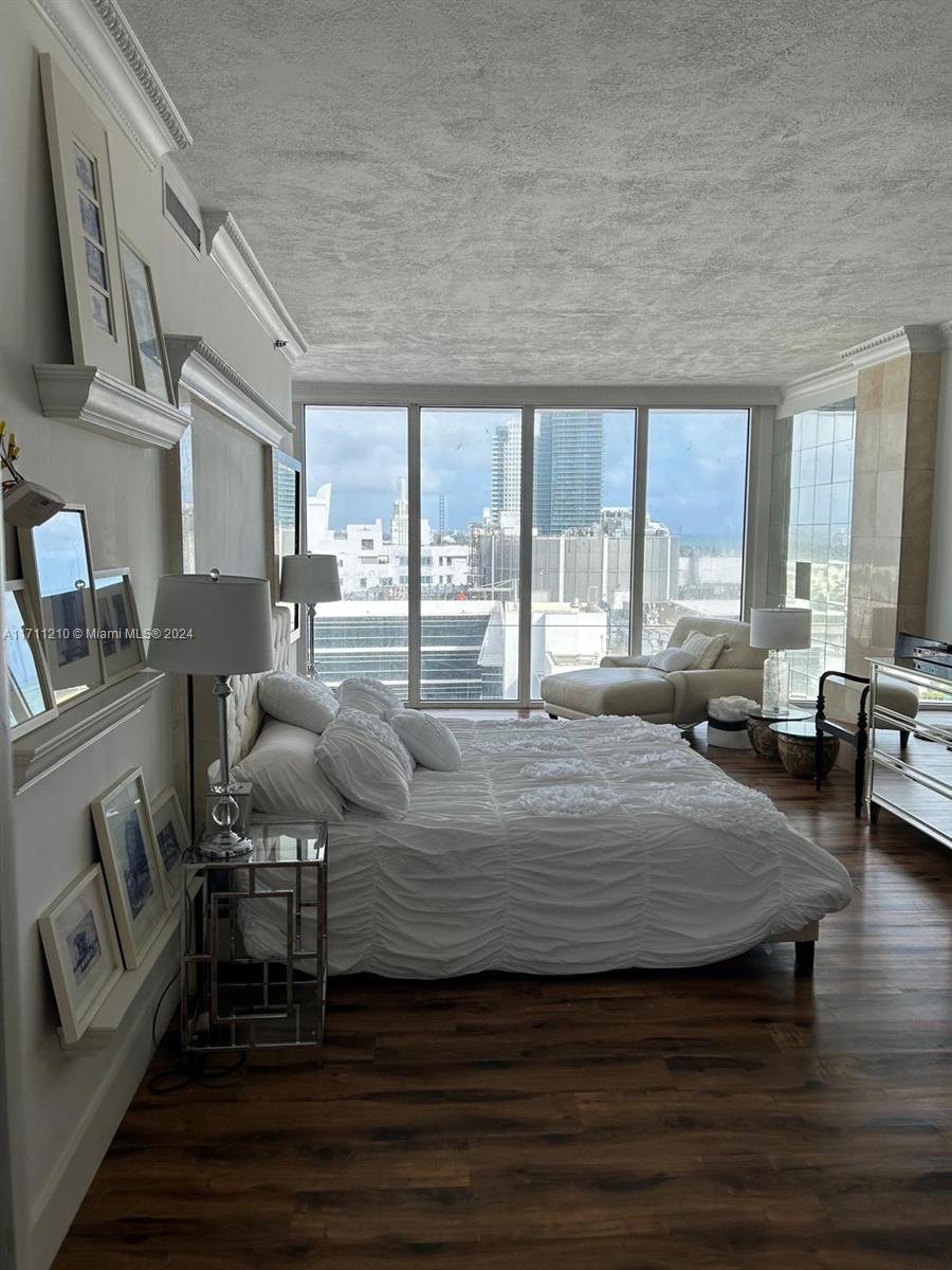 THE DECOPLAGE CONDO - Residential Lease