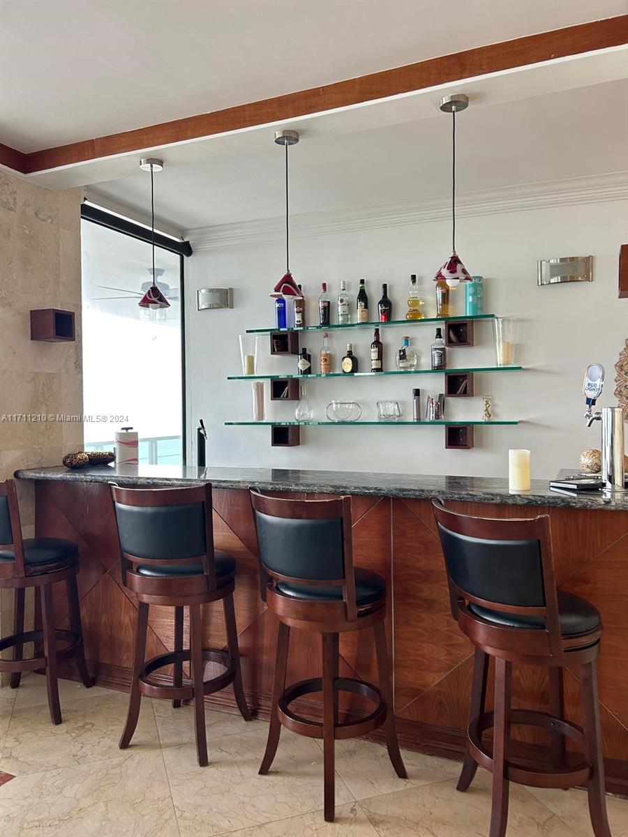 THE DECOPLAGE CONDO - Residential Lease