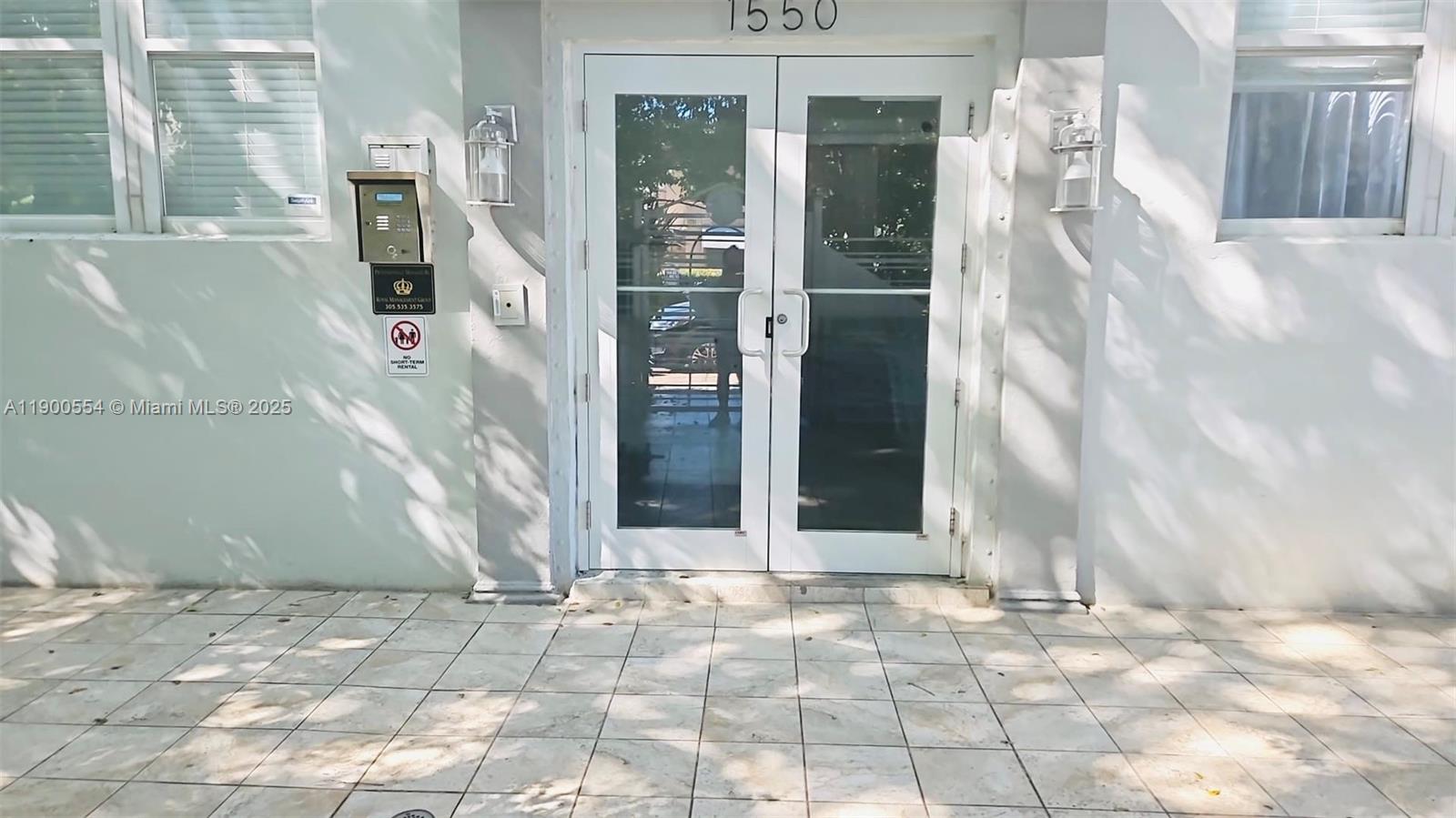 OHIO APARTMENT BLDG CONDO - Residential Lease