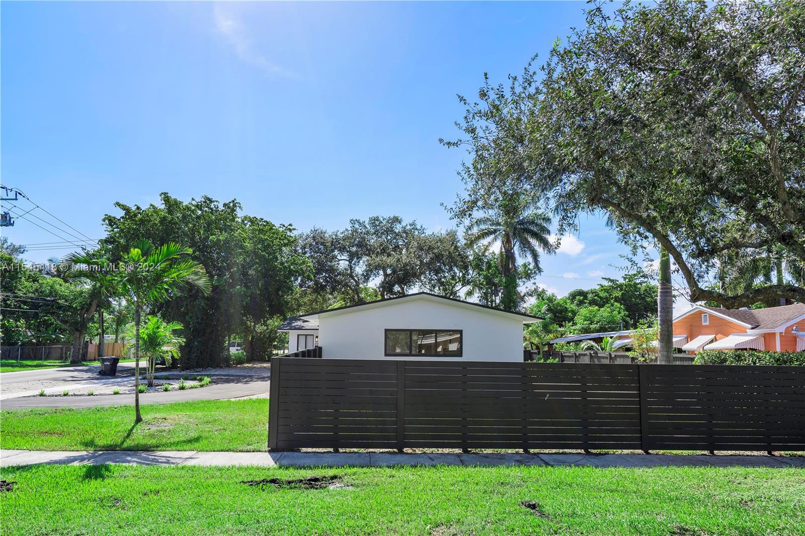 RUCKS PARK - Residential Lease