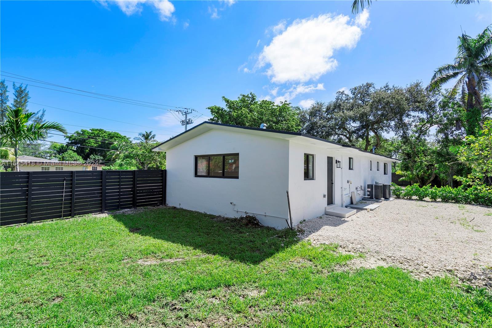 RUCKS PARK - Residential Lease