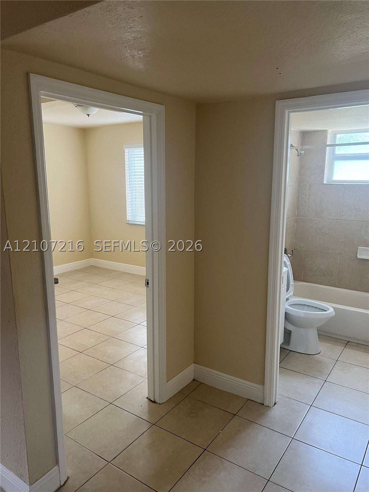 5900 NW 1st Ave 2