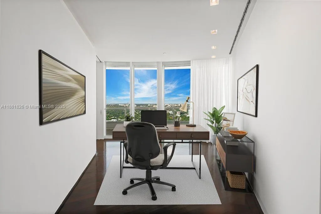 Miami, Florida 33129, United States, 4 Bedrooms Bedrooms, ,6 BathroomsBathrooms,Residential,Active,214347