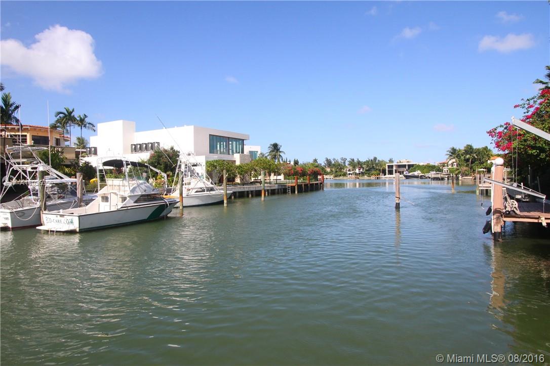 SUNSET ISLANDS-ISLAND NO - Residential