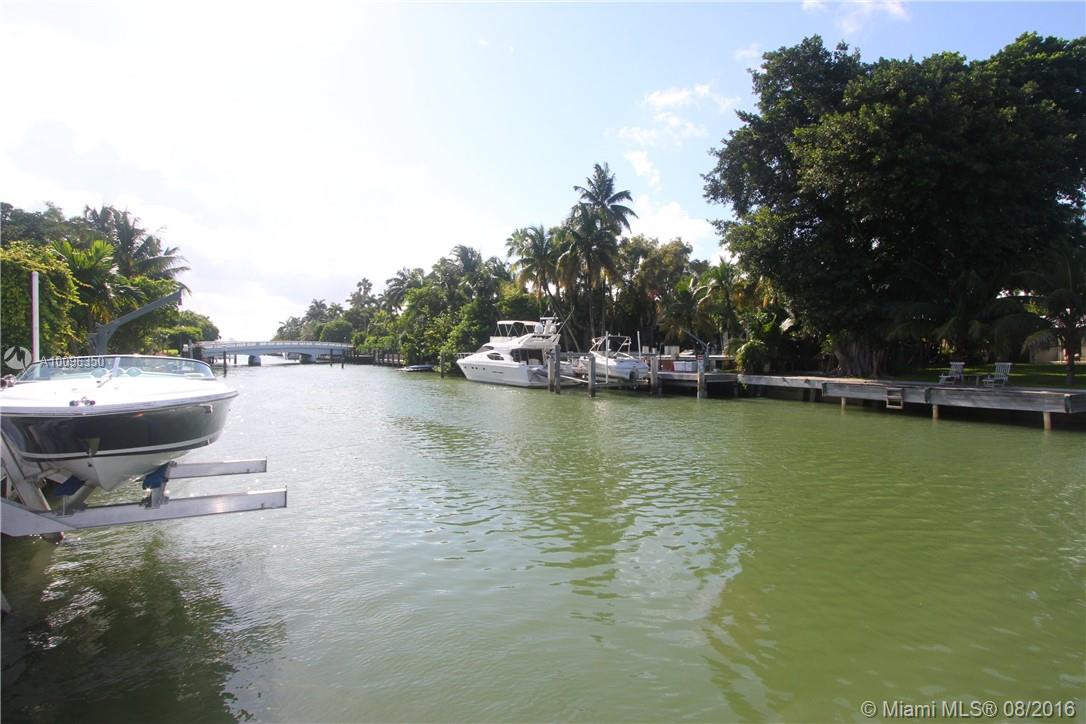 SUNSET ISLANDS-ISLAND NO - Residential