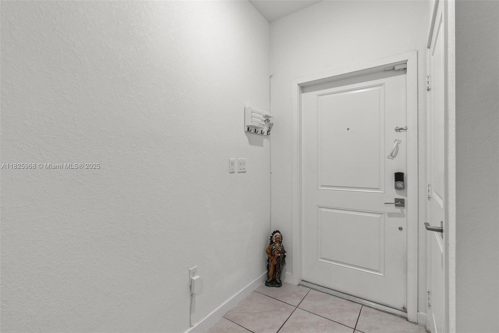 756 SW 12th St