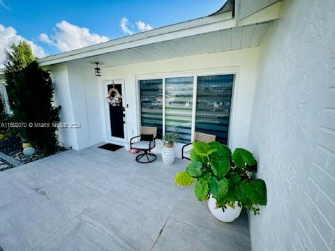 Property for Sale at 9500 Nw 13th St, Pembroke Pines, Miami-Dade County, Florida - Bedrooms: 3 
Bathrooms: 2  - $615,000