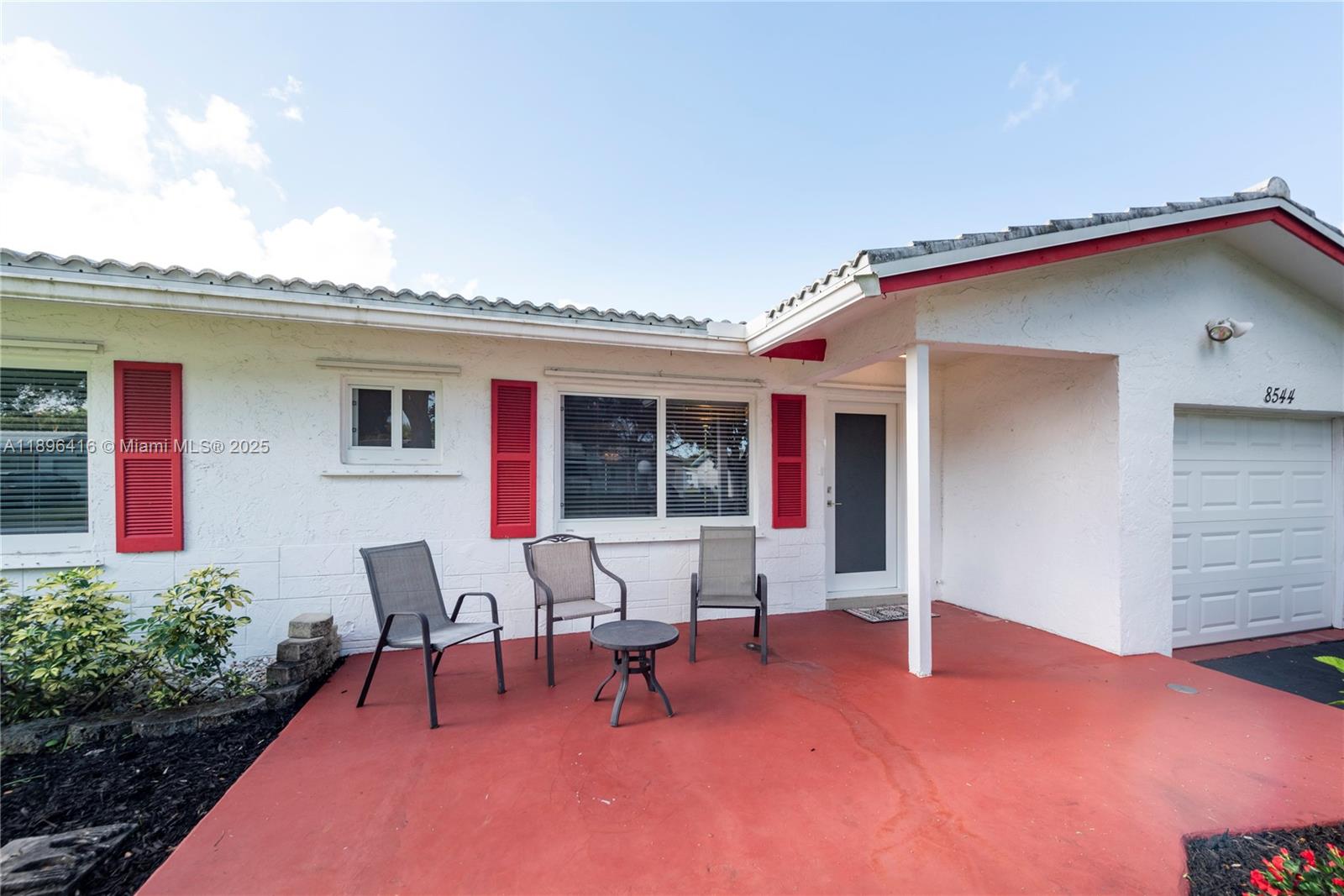 LAUDERDALE WEST 2 SEC - Residential