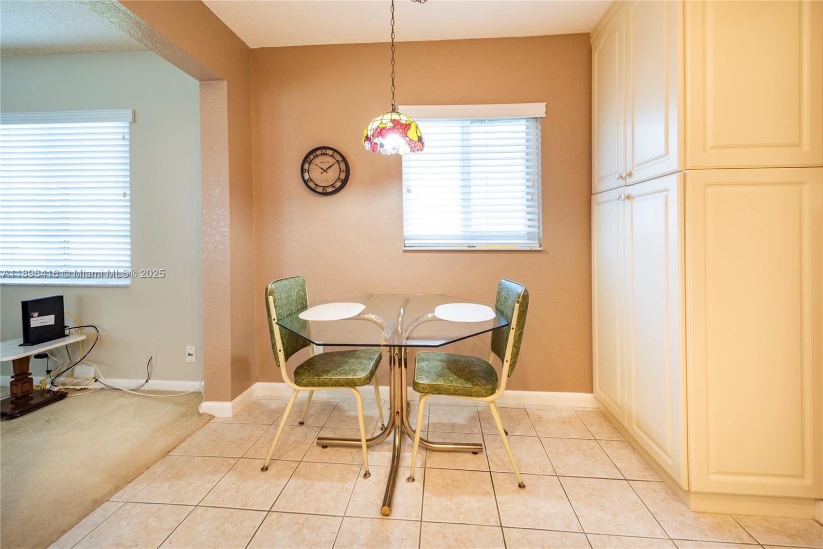 LAUDERDALE WEST 2 SEC - Residential