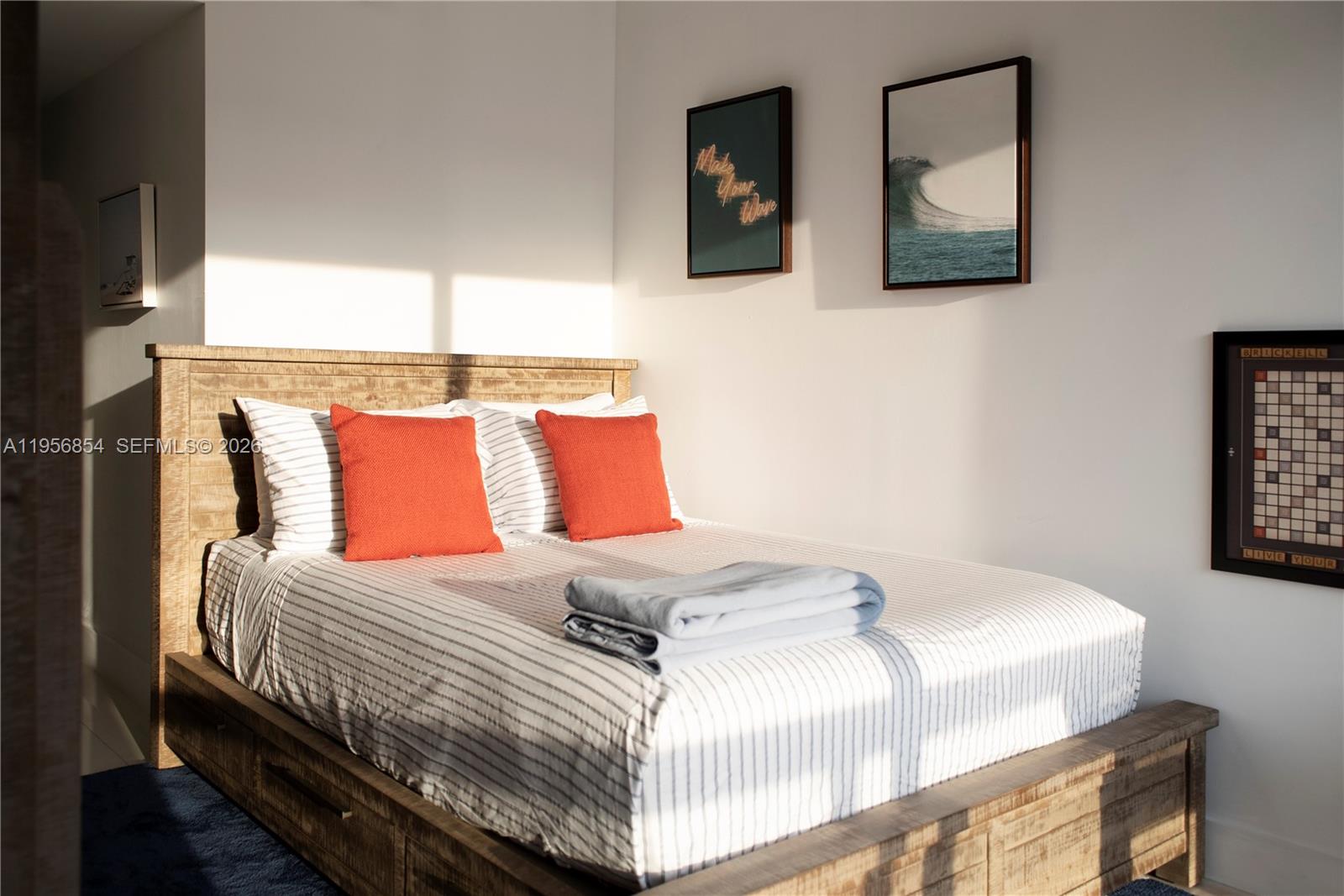 ICON BRICKELL CONDO NO 3 - Residential