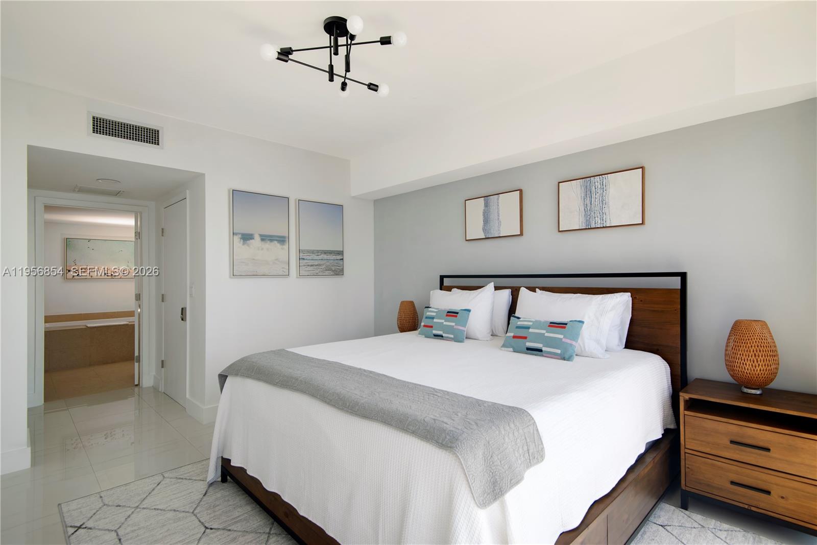 ICON BRICKELL CONDO NO 3 - Residential