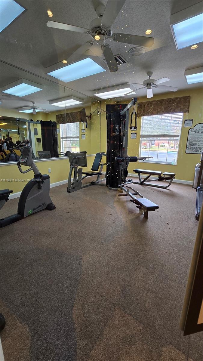 LAKE BERKLEY RESORT VILLAS - Residential