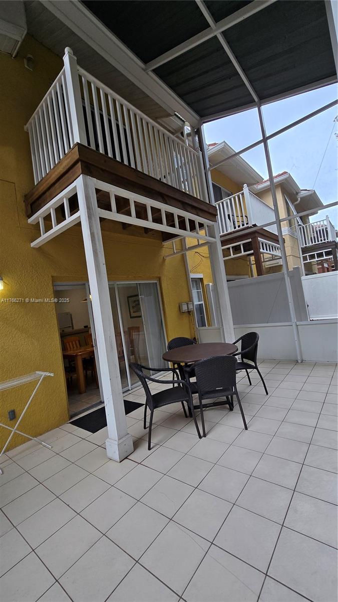 LAKE BERKLEY RESORT VILLAS - Residential