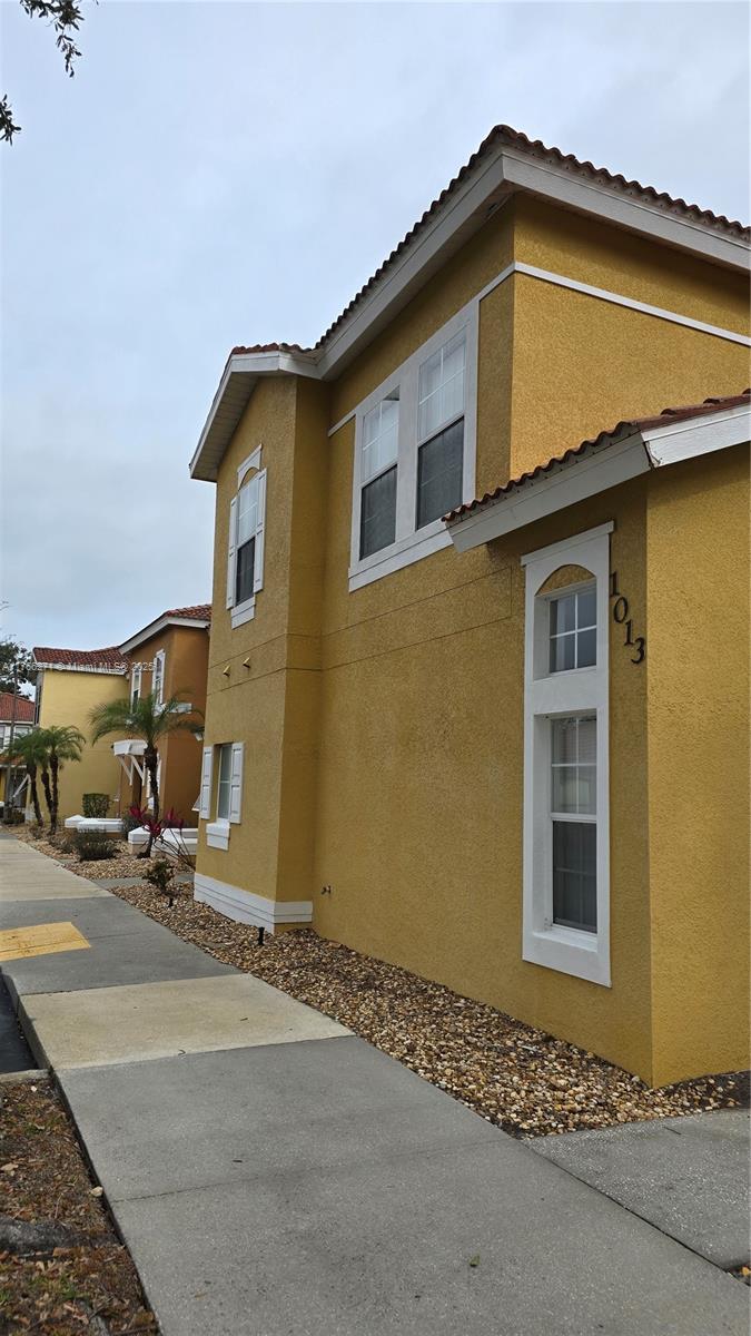 LAKE BERKLEY RESORT VILLAS - Residential