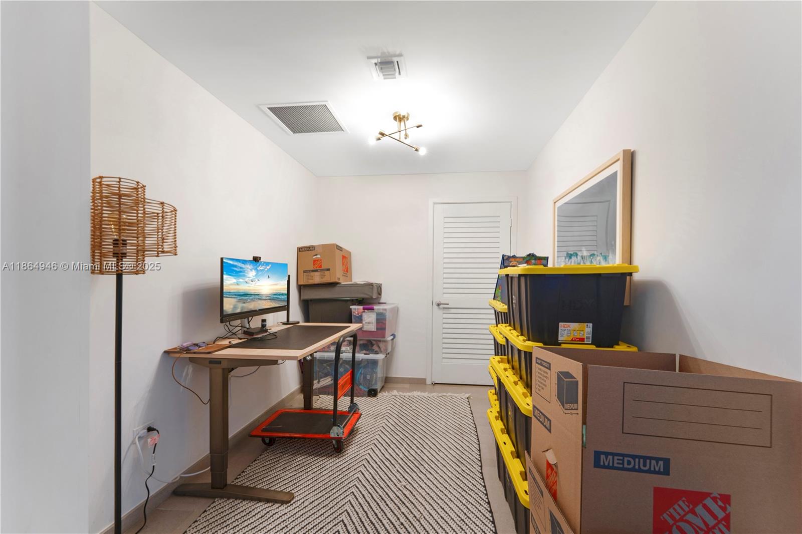 RISE CONDO - Residential