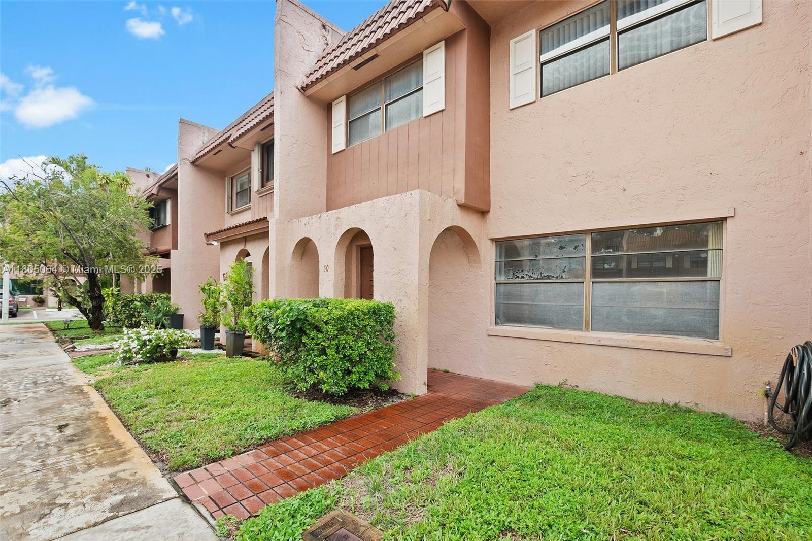 50 Matador Lane 3-23