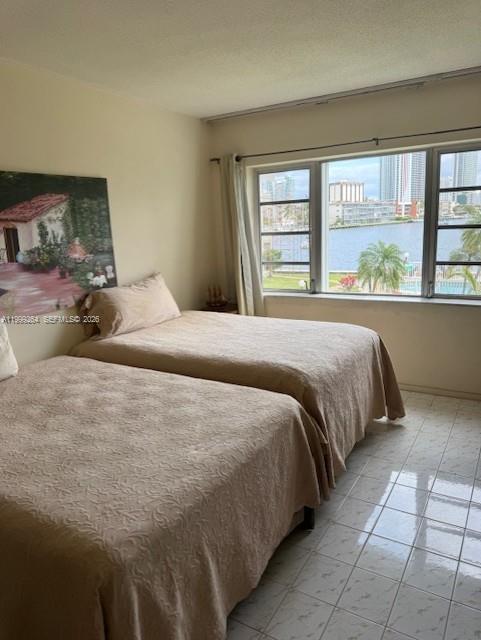CRYSTAL COVE INC CONDO - Residential