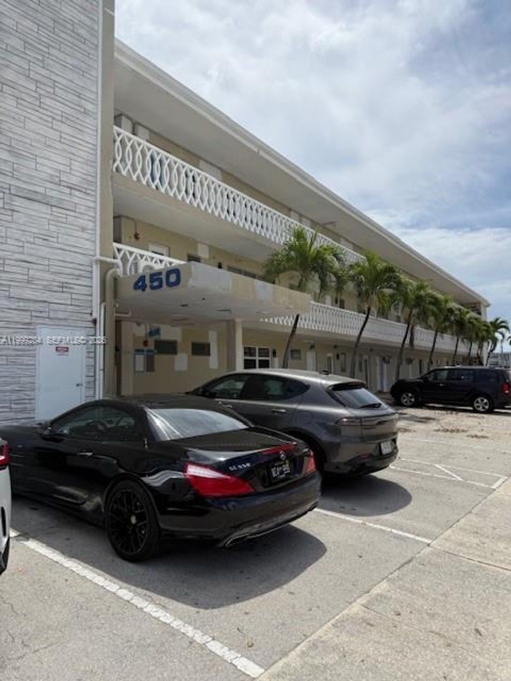 Photo of 450 Golden Isles Dr #2G, Hallandale Beach, FL 33009 (MLS # A11999264)