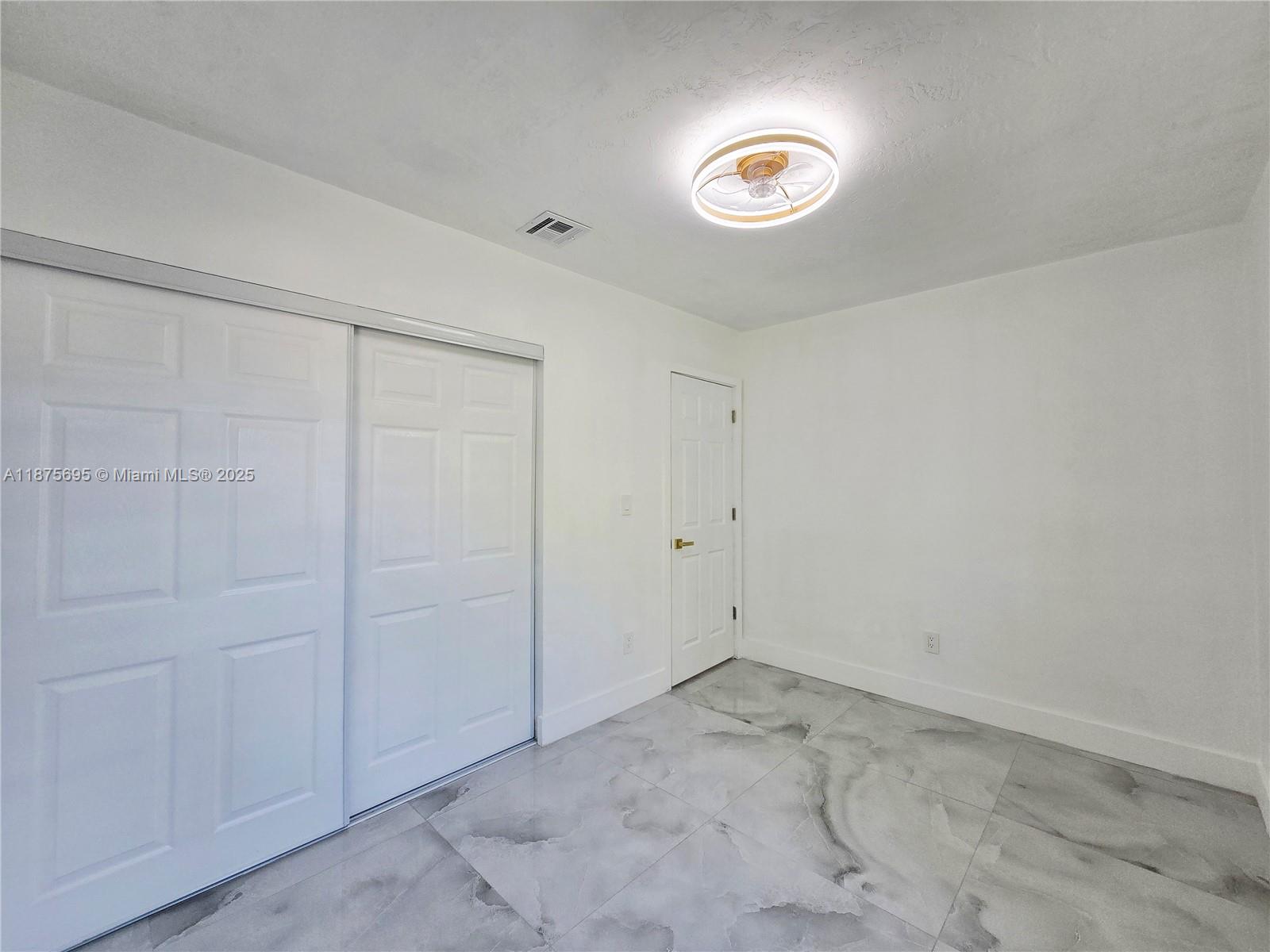 LESLIE ESTATES SEC FOUR - Residential