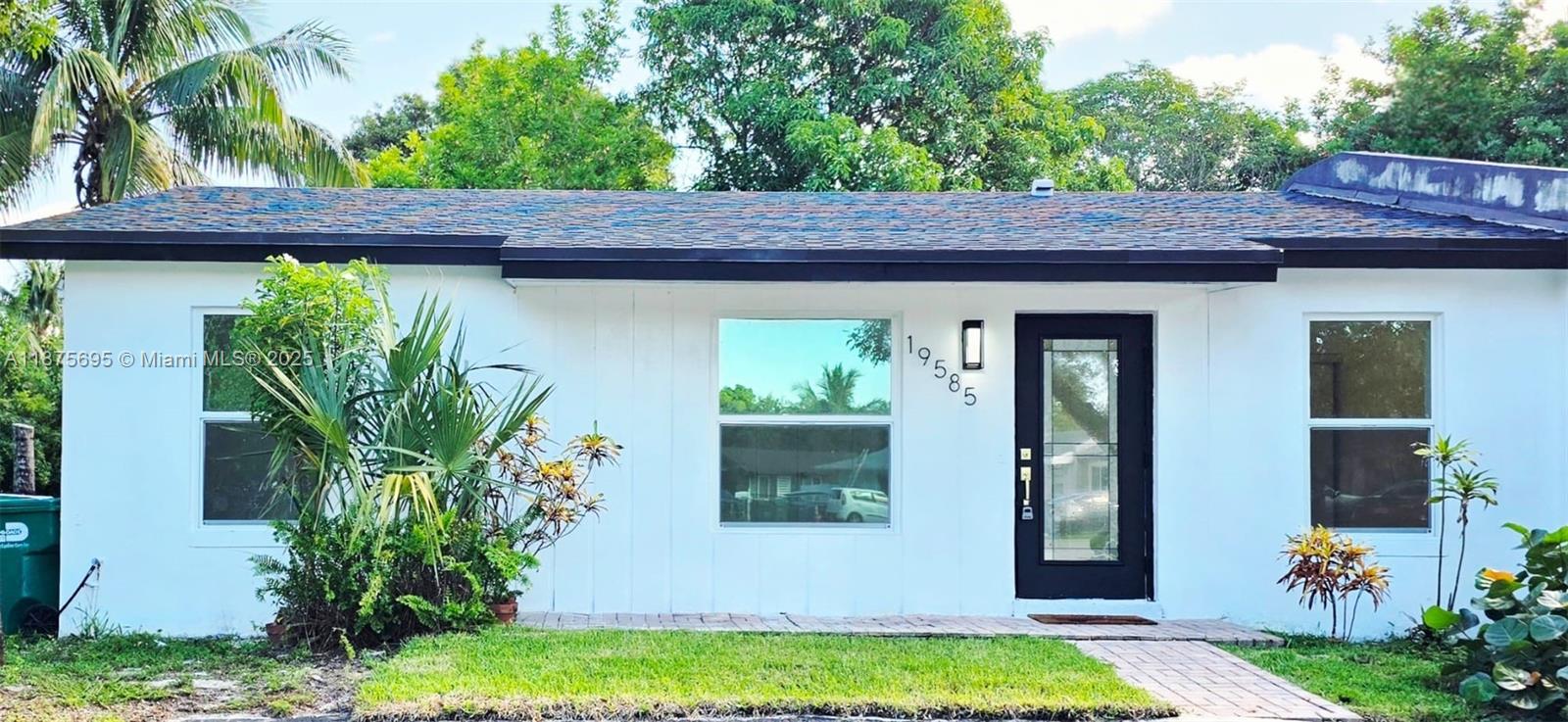 LESLIE ESTATES SEC FOUR - Residential