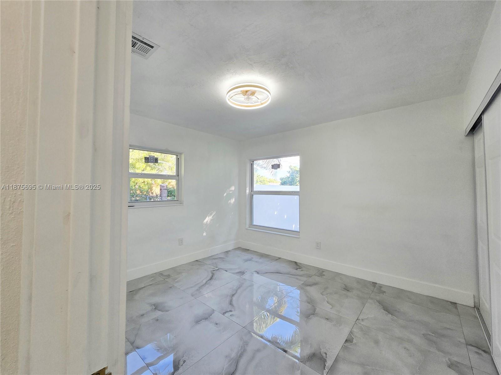 LESLIE ESTATES SEC FOUR - Residential