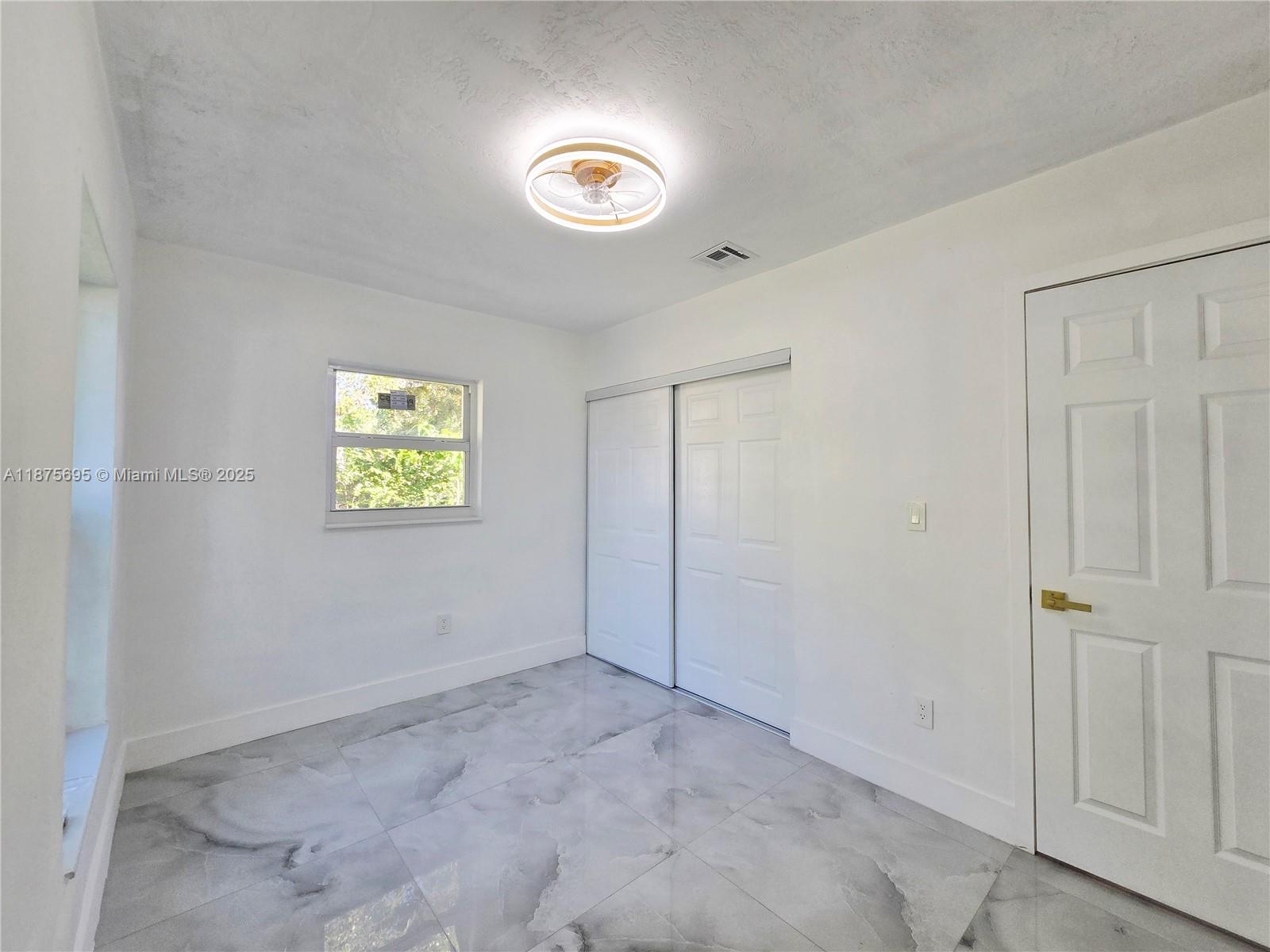 LESLIE ESTATES SEC FOUR - Residential