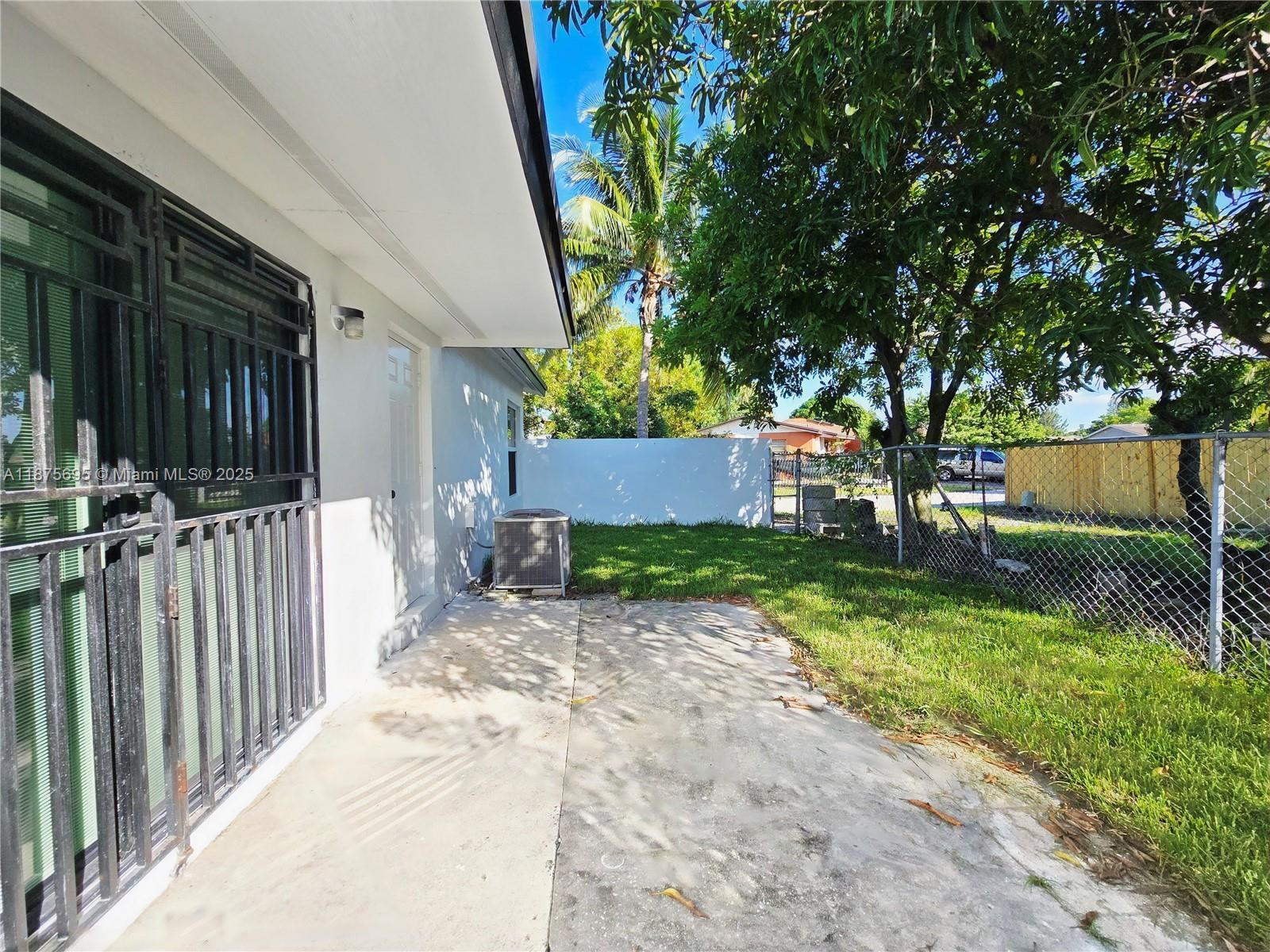 LESLIE ESTATES SEC FOUR - Residential