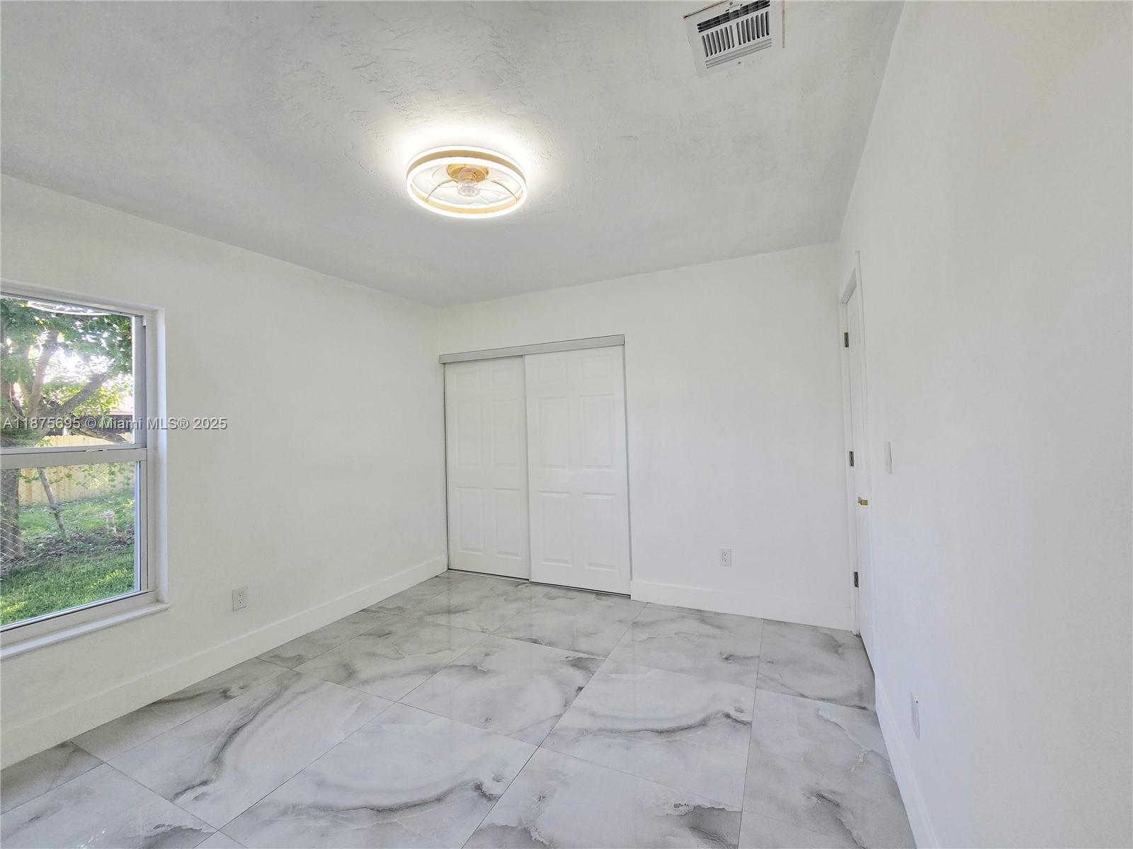 LESLIE ESTATES SEC FOUR - Residential