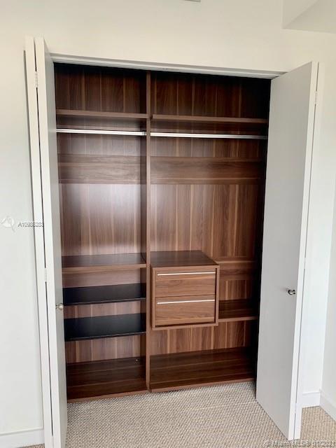 ICON BAY - Residential Lease