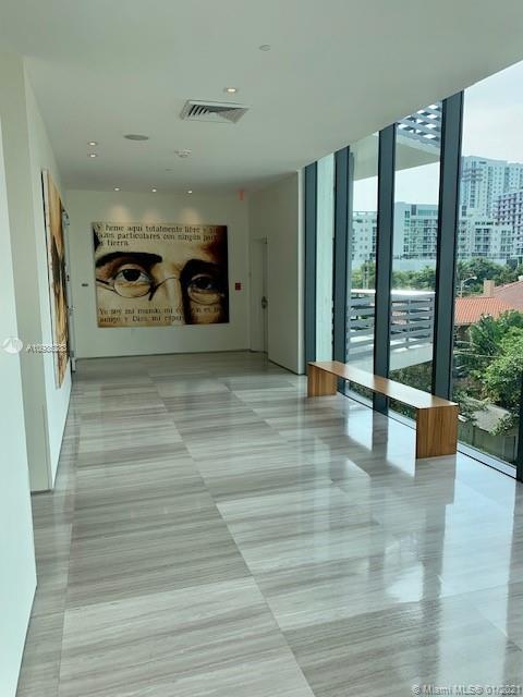 ICON BAY - Residential Lease