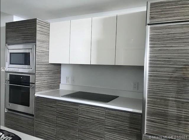 ICON BAY - Residential Lease