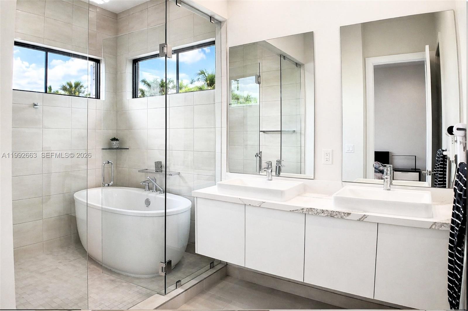 CANARIAS EAST - Residential