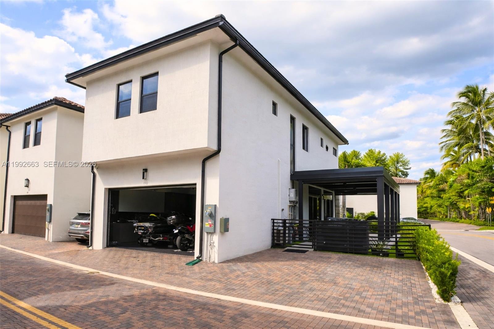 CANARIAS EAST - Residential