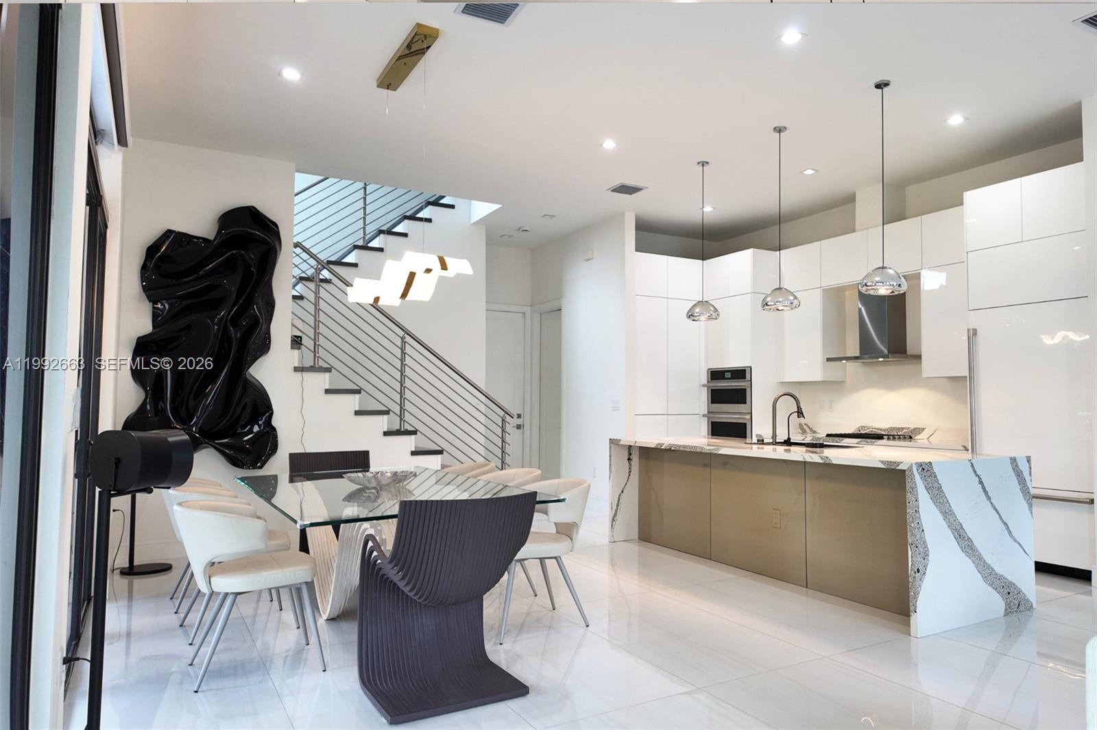 CANARIAS EAST - Residential