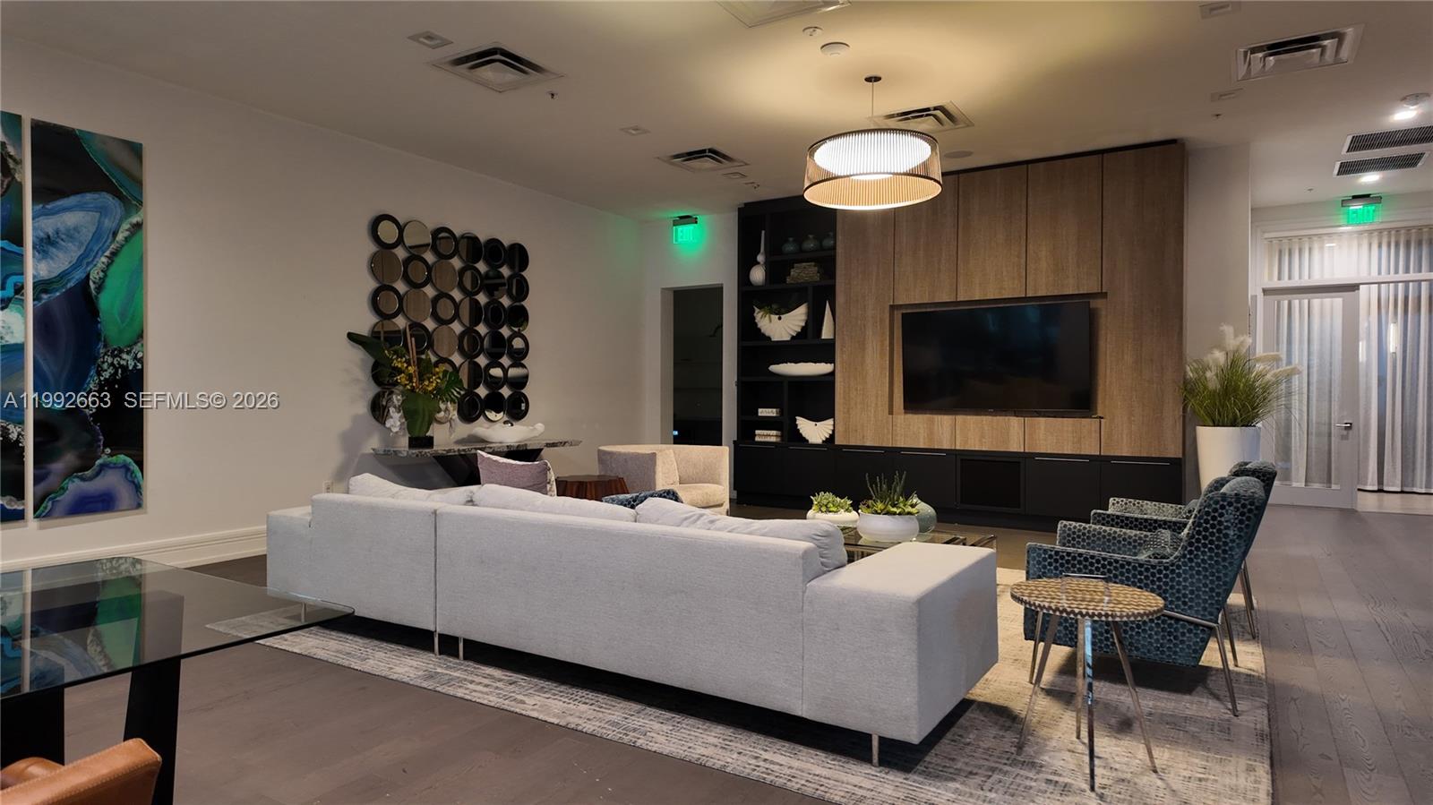 CANARIAS EAST - Residential