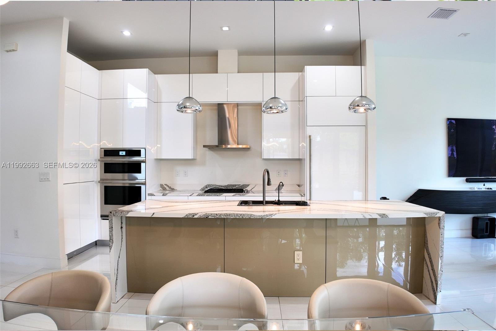 CANARIAS EAST - Residential