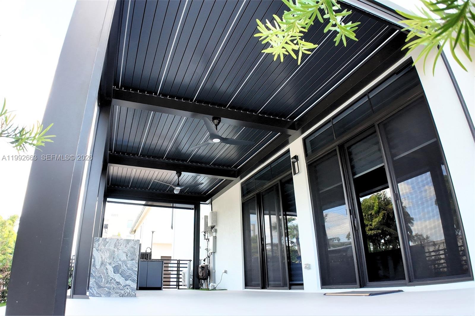 CANARIAS EAST - Residential