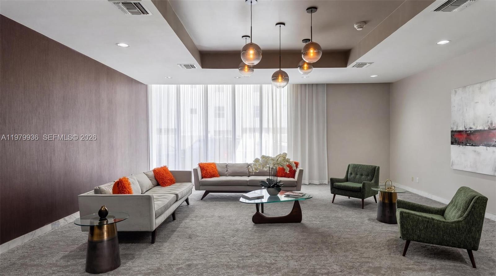 FOUR WINDS CONDO - Residential