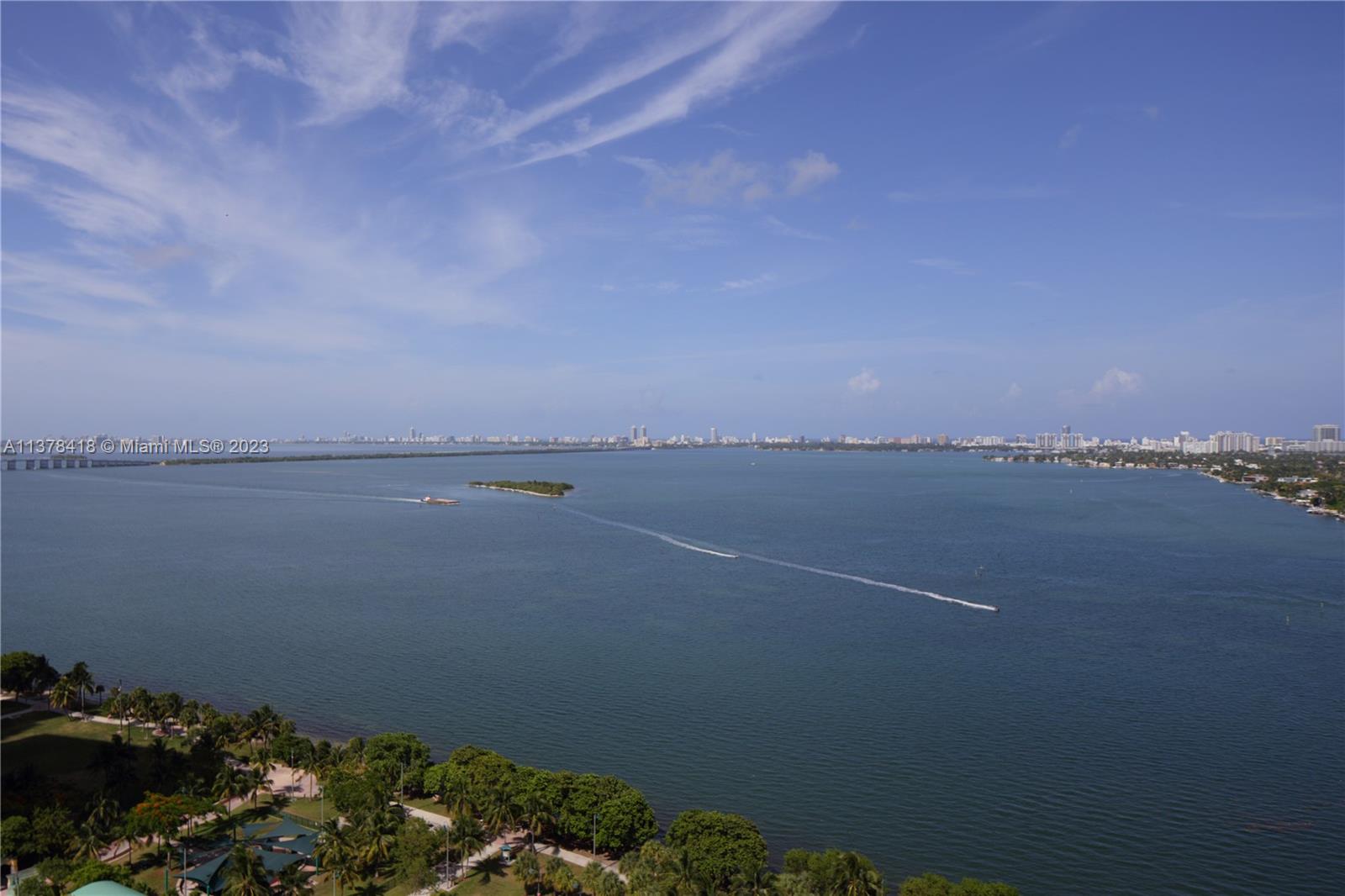1750 N Bayshore Dr 2602