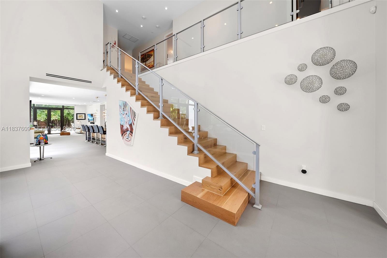 PINECREST VILLAS 2 ADDN - Residential